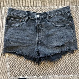 Levi’s 501 black acid wash high waist distressed shorts size 30